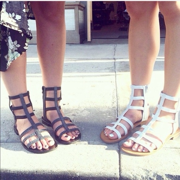 chinese laundry snakeskin heels